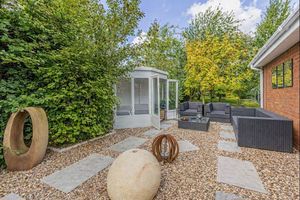 Photo 22- click for photo gallery